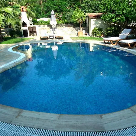Nefise Villa *